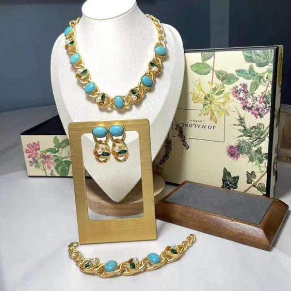 Luxury Indian Western Brass Turquoise Stone Jewelry Set Pure Gold Plated for Wedding Party Engagement Fashionable Fashion for