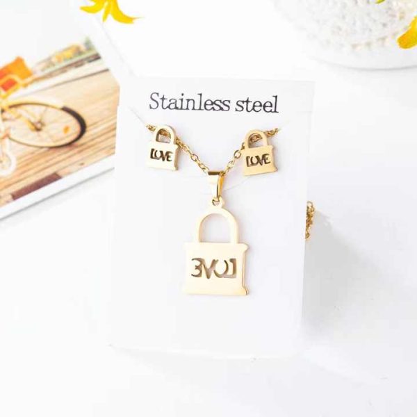 Fashion Jewelry Set Women Stainless Steel Real Gold Plated Heart Butterfly Pendant Necklace and Stud Earrings Set for Gift