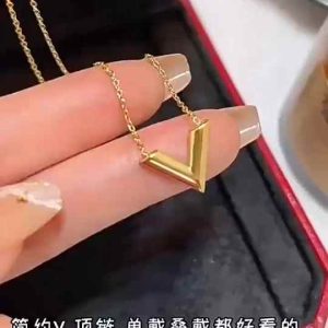 Trendy Stainless Steel V Letter Pendant Jewelry Set for Women - Necklace, Earrings, Bracelet Trio