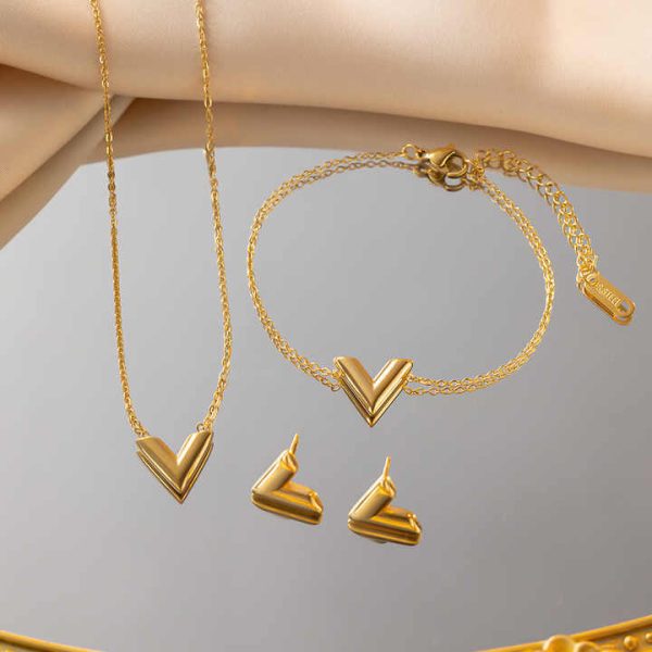 Fashion Simple Jewelry Sets Stainless Steel Necklace for Women V Letter Pendant Earrings Bracelet Necklace Set