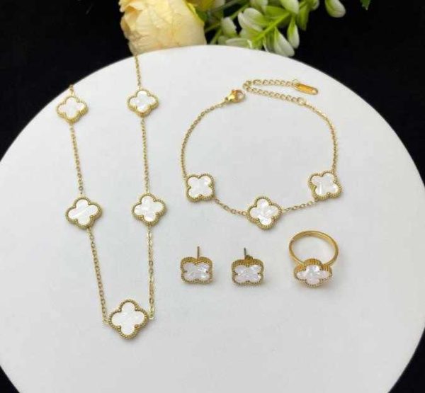 4 PCS/Sets European Jewelry Purple Four Leaf Clover Shell Flower Bracelet Plated 18K Gold Stainless Steel Fashion Jewelry Set