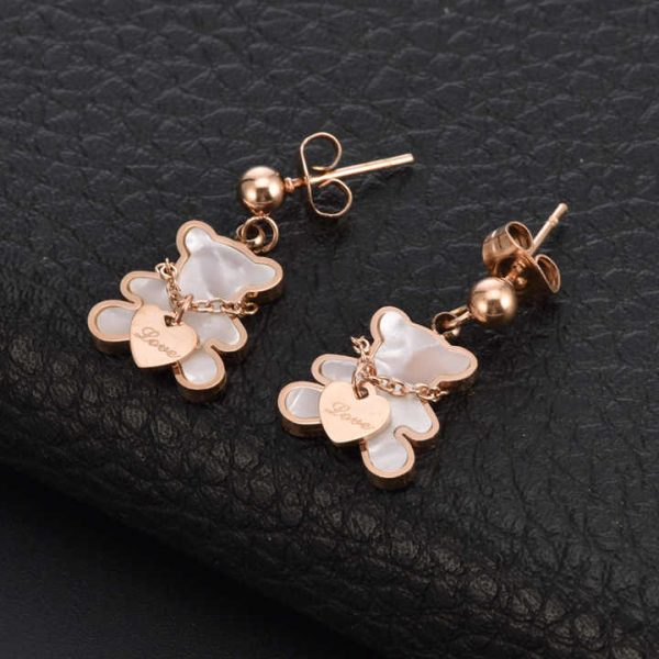 Fashion Jewelry Sets Stainless Steel Necklace Bracelet Earrings White Shell Cute Bear Heart Titanium Steel Jewelry Sets