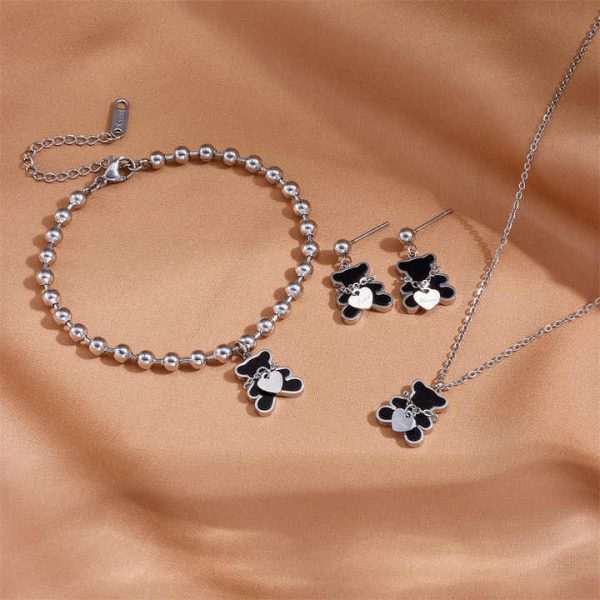 Fashion Jewelry Sets Stainless Steel Necklace Bracelet Earrings White Shell Cute Bear Heart Titanium Steel Jewelry Sets