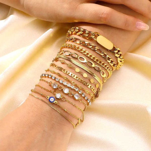 Minimalist Statement Stainless Steel 18k Gold Zircon Eyes Cuban Chain Bracelet Women Adjustable Sanke Bracelet for Gift