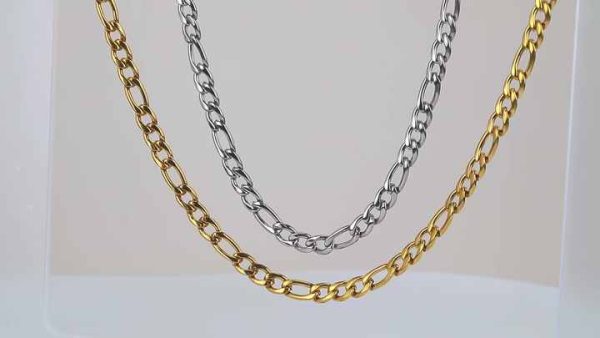 Classic Tarnish-Free 18K Gold Plated Stainless Steel Chunky Figaro Chain Bracelet for Unisex Adults