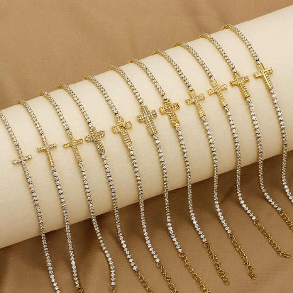 Hot-Selling Unisex Trendy Vintage Titanium Steel Collar Bone Chain Small Zircon Cross Pendant Fashion Chain Link Bracelets