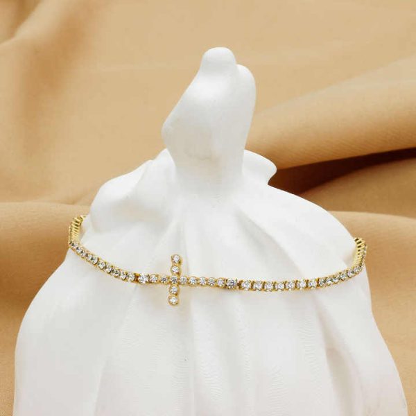 Hot-Selling Unisex Trendy Vintage Titanium Steel Collar Bone Chain Small Zircon Cross Pendant Fashion Chain Link Bracelets