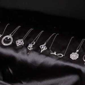 Elegant Stainless Steel Butterfly Chain Bracelet 18K Gold Plated Fashion Jewelry for Women