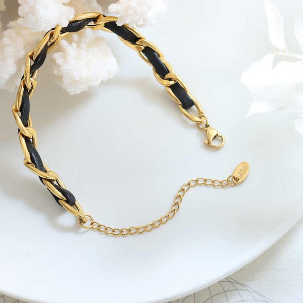 New Arrival 18K Gold Plated Stainless Steel Bracelets Fashion Black Leather Bangles for Women Perfect Gift Idea