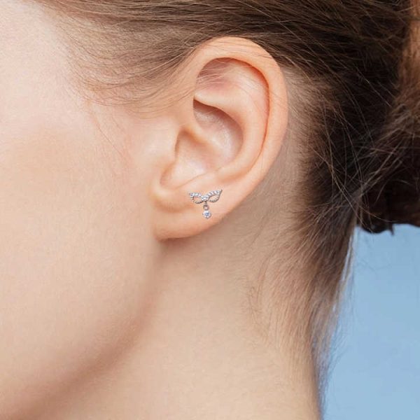 New Design ASTM F136 Titanium Internally Threaded Masquerade Mask CZ Inlay Nose Stud Ear Tragus Cartilage Piercing Body Jewelry