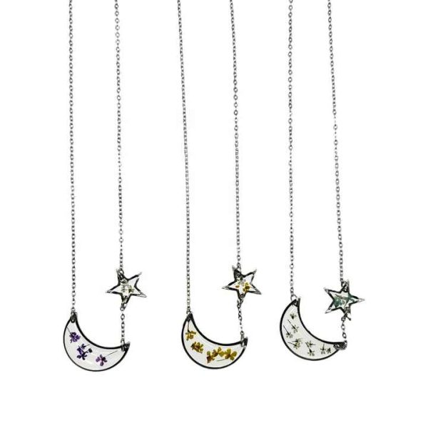 Hot Selling Clear Epoxy Jewelry Half Moon and Star Pendant Real Dried Flower Handmade Necklace for Women