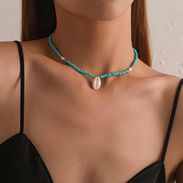 Fashion Hand Made 18k Gold Plated Blue Coconut Sea Shell Conch Pendant Necklace Cowrie Jewelry for Women 2023