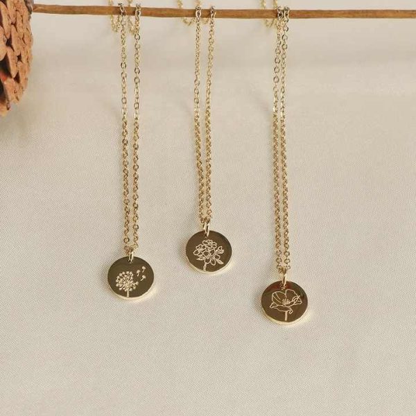 Stainless Steel 18K Gold Coin Fashionable Friendship Memorial Birth Flower Power Necklace