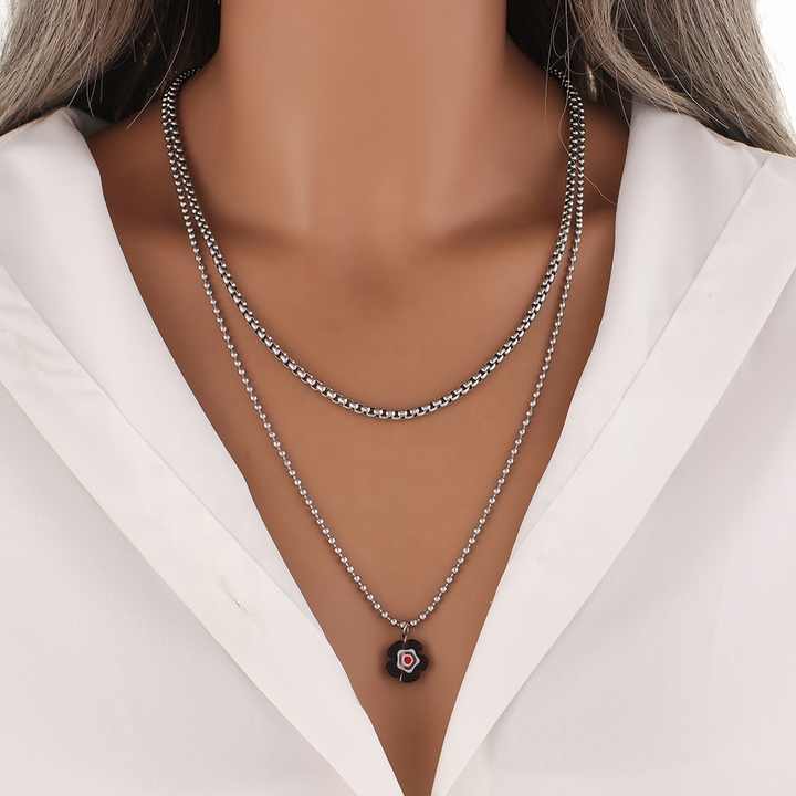 Hip Hop Stainless Steel Double-Layer Necklace With Acrylic Flower Pendant Fashion Jewelry for Women