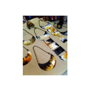 Customizable Buffalo Horn Pendant Necklace for Women & Men – Handmade Classic Style Jewelry
