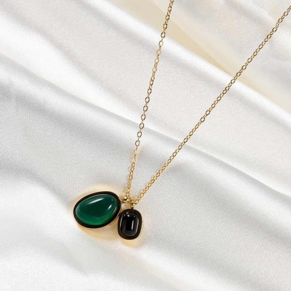 New Fashion Simple Retro Stainless Steel Oval Necklace
