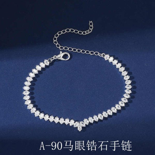 Adjustable Alloy Rhinestone Zirconia Charm Bracelets for Women Beach Wear Fashion Design Gold Plated Party Gifts