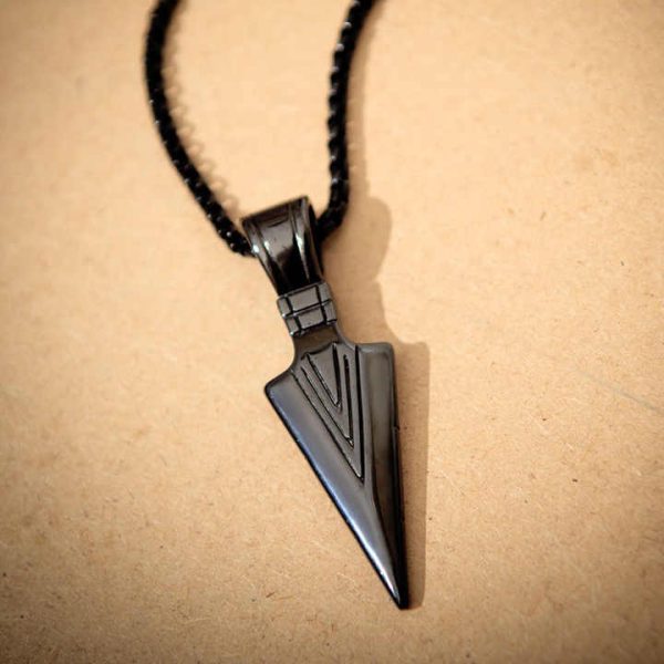 Collar Fashion Arrow Pendant Jewelry Men Multicolor Stainless Steel Triangle Arrowhead Necklace