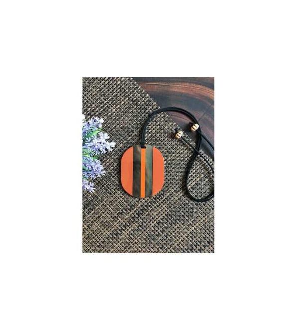 Trendy Wholesale Indian Style Natural Buffalo Horn Pendant Ethnic Necklace Hanging with Trends Girls Use