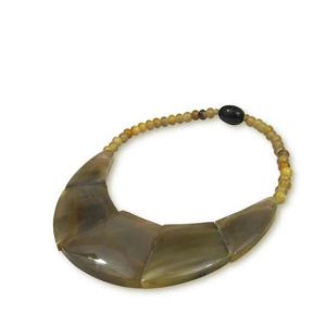 Natural Buffalo Horn Necklace in Amber Honey Color – Classic Style Jewelry for Women and Men