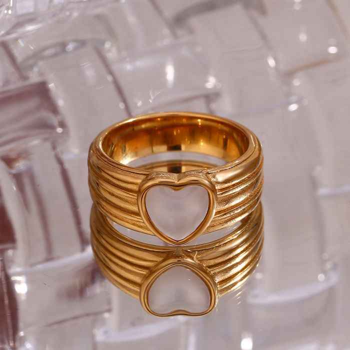 Fashion Jewelry Rings 18K Gold Plated Stainless Steel Striped Shell Heart Ring for Women