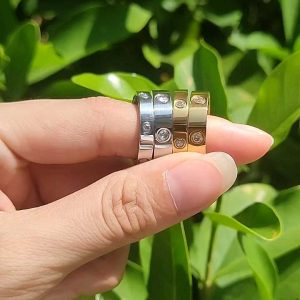 Classic Stainless Steel Zircon Engagement Ring for Women & Men - Waterproof Non-Tarnish Rose Gold or Gold Plated Wedding Band