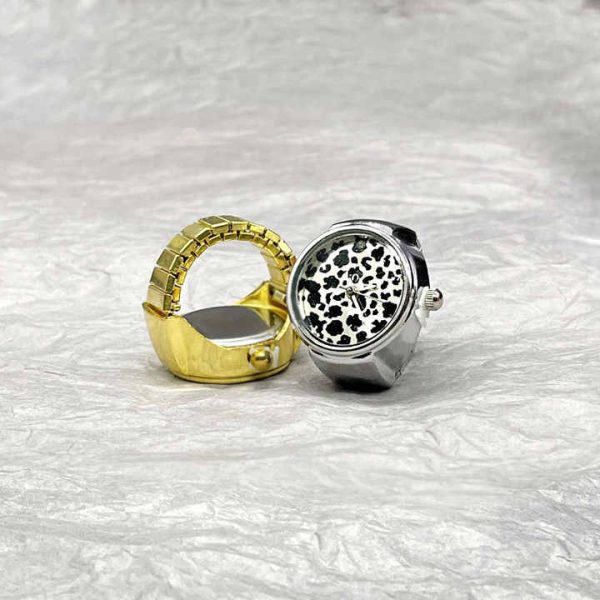 2025 Luxury Design Leopard Ring Watch for Man and Women Golden Quartz Retro Dial Finger Rings Watch for Jewelry Clock Gift