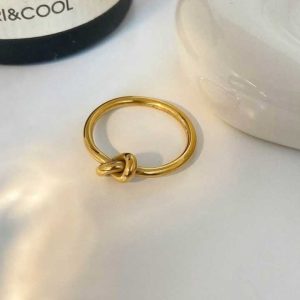 18K Gold-Plated Stainless Steel Vintage Geometric Knot Design Ring for Engagement Wedding Gift Unisex Jewelry