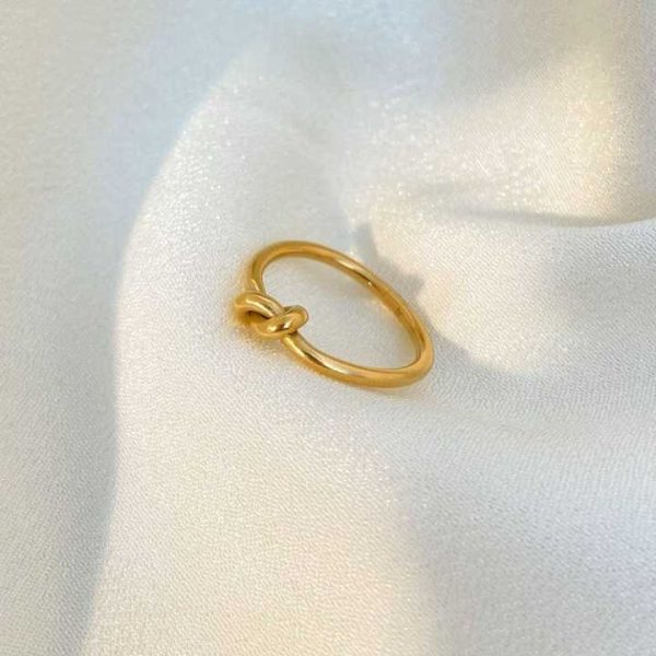 New Arrival 18K Gold-Plated Stainless Steel Ring Creative Vintage Metal Line Knot Design Joyas De Acero Inoxidable Engagement