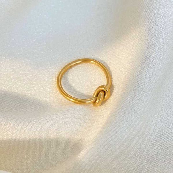 New Arrival 18K Gold-Plated Stainless Steel Ring Creative Vintage Metal Line Knot Design Joyas De Acero Inoxidable Engagement