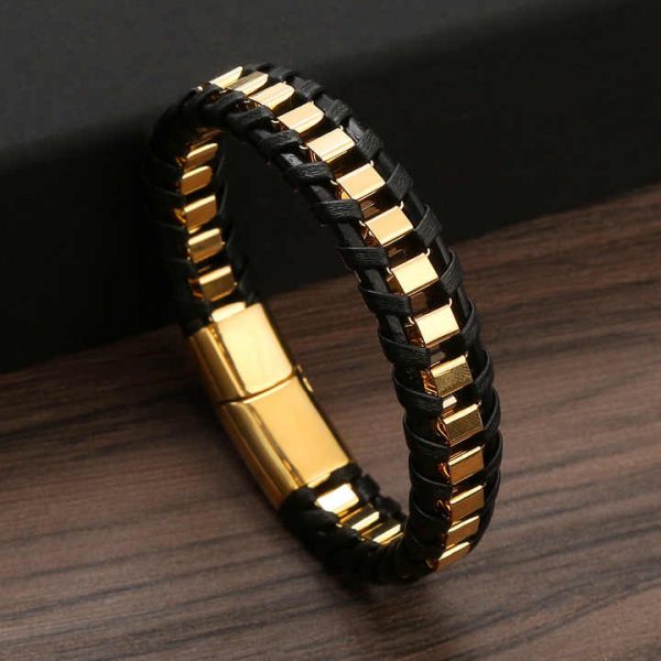 High Quality New Design Multilayered Rope String Bracelet Stainless Steel Real Leather Bracelet for Men