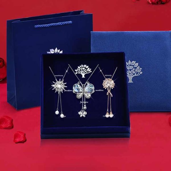 Niche Design Sense Autumn and Winter Crystal Sweater Chain Long All-matching Necklace Ladies Temperament Coat Accessories