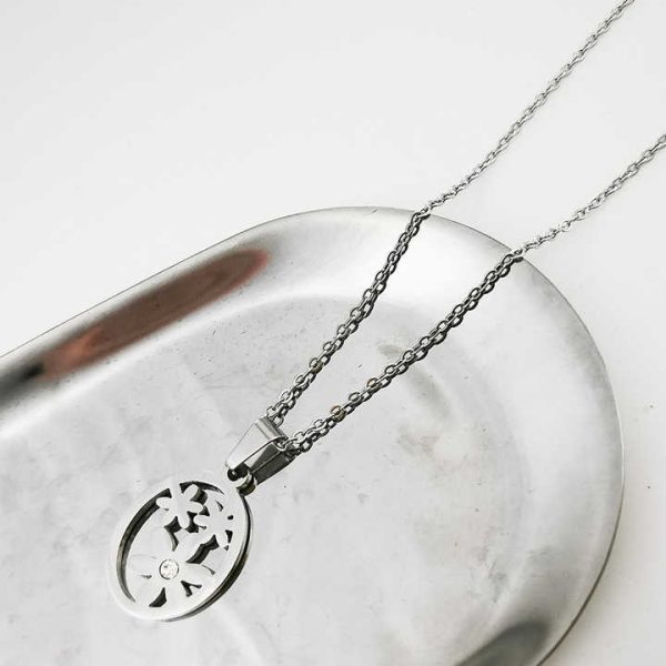 European and American Fashion INS Small Fresh Ring Small Daisy Pendant Girlfriend Clavicle Chain