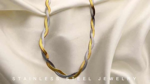 Trendy 18K Gold Plated Stainless Steel Necklace for Women - Non-Tarnish Waterproof Link Chain Sweater Jewelry