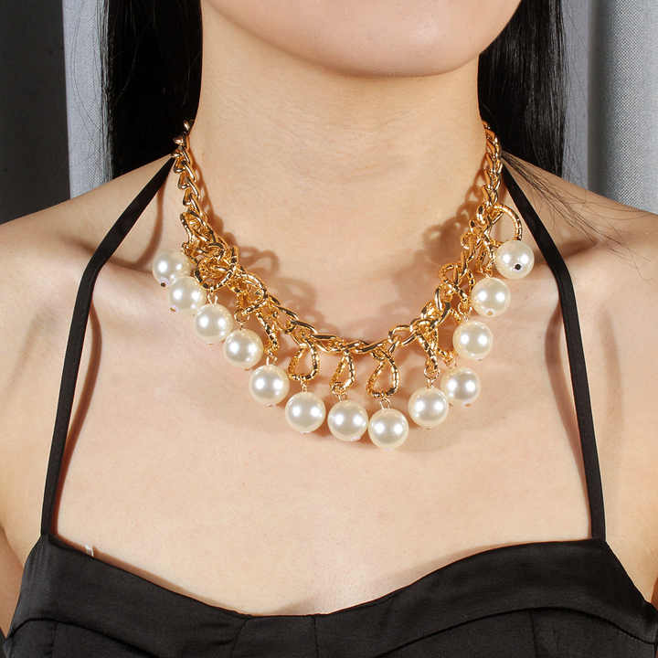 Jiojew Customize Wholesale Fashion Fine Women Jewelry Hot Selling Metal Chunky Pearl Collar Choker Chain Collarbone Necklace