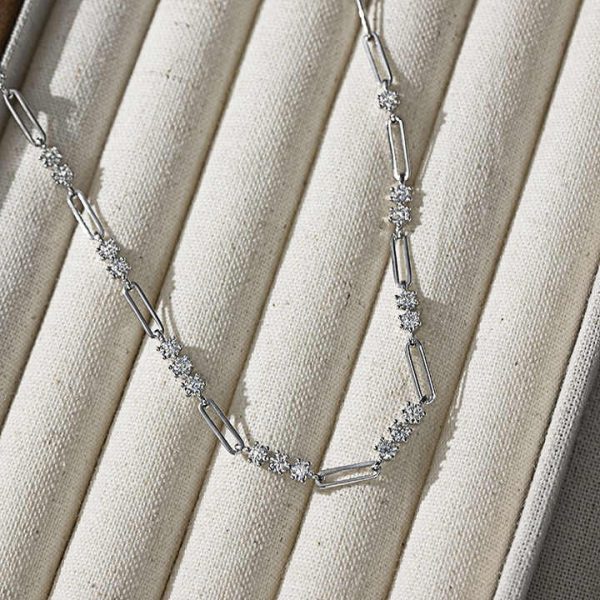 2025 New 14K Gold Plated S925 Silver Claw Simple Design Moissanite Diamond Chain Necklace With Pendant Fashionable Necklace