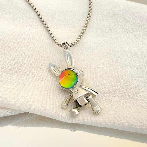 Shuoyang Factory Hot Selling Space Rabbit Necklace Men Women Punk Hip Hop Niche Design Long Sweater Accessories