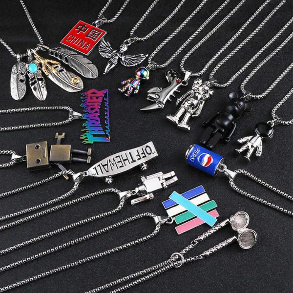 Feather Pendant Men's Trendy Necklace Retro Leaf Long Sweater Chain Women's Pendant Accessories