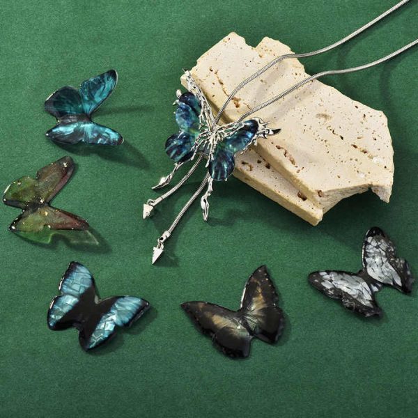 Wholesale Fashionable Collarbone Chain for Sweaters Titanium Steel Replaceable Butterfly Slide Pull-Out