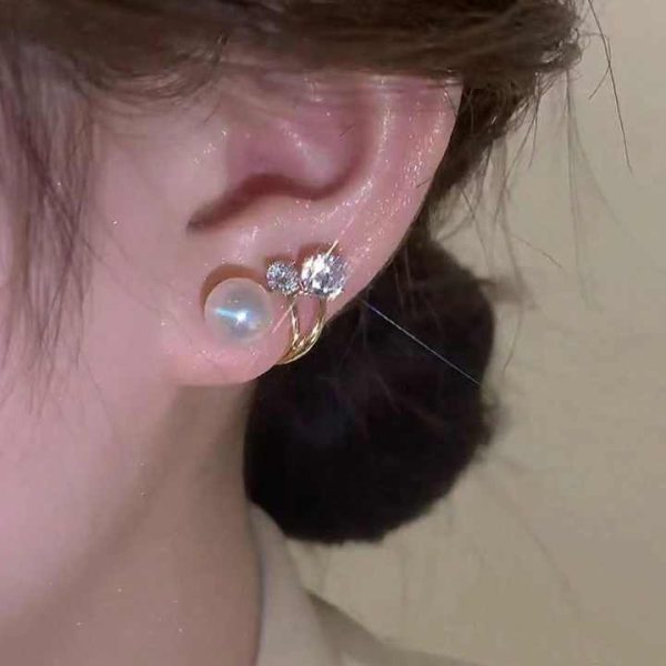 Korean Fashion Jewelry Earrings Elegant Rhinestone Crystal Pearl Stud Earings for Women Girls