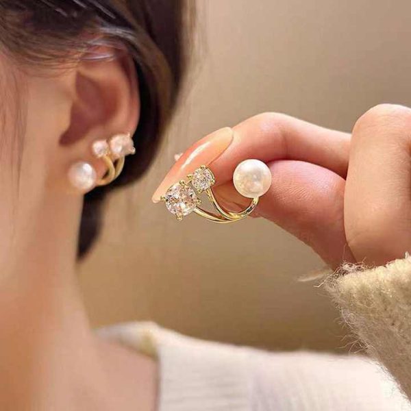 Korean Fashion Jewelry Earrings Elegant Rhinestone Crystal Pearl Stud Earings for Women Girls