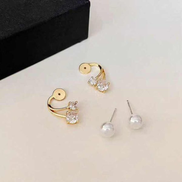 Korean Fashion Jewelry Earrings Elegant Rhinestone Crystal Pearl Stud Earings for Women Girls