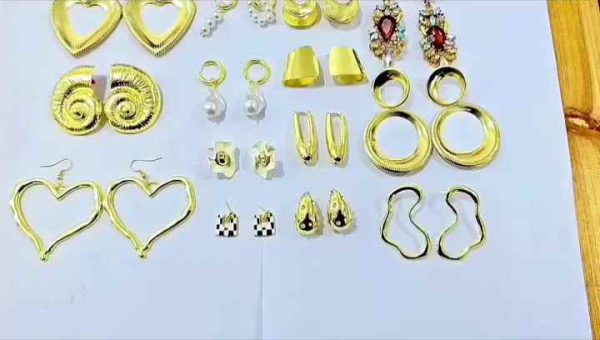 14K Gold Plated Twisted Stud Earrings with Crystal Rhinestone Geometric Design for Women Party Jewelry