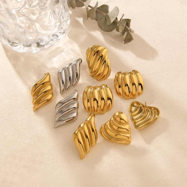 Fashion High-End Stainless Steel Stud Earrings Lightweight Luxury Geometric Shape Trendy Accessories for Women