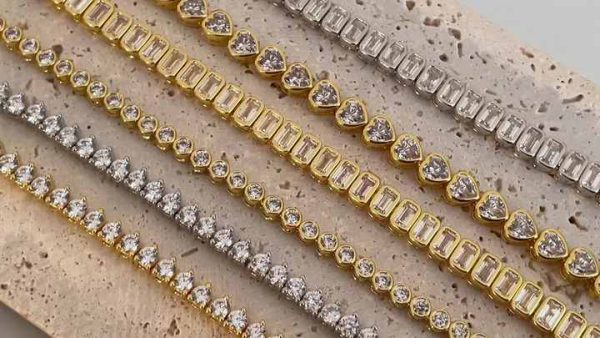 Trendy 2024 Heart Shape Cubic Zirconia Tennis Bracelet in 18K Gold Plated Brass for Women and Men