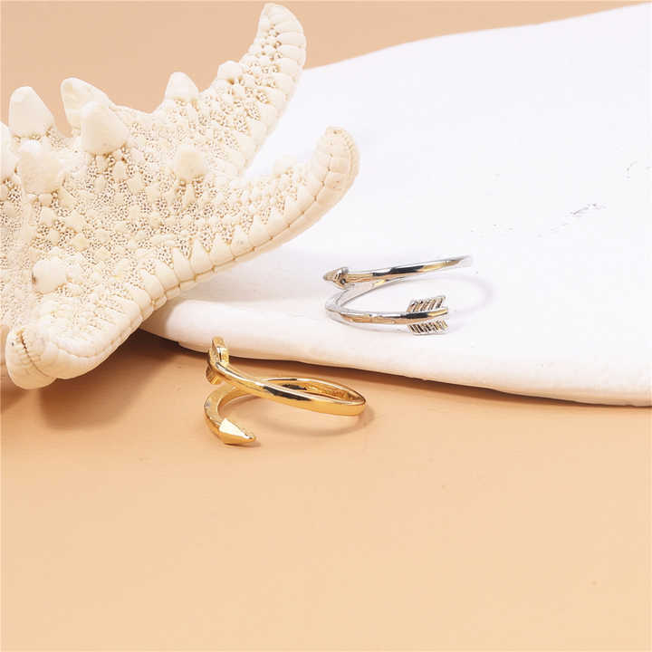 Wholesale Trendy Summer Beach Sandals Accessories Lady Foot Finger Ring Set Ladies Fashion Jewelry Women Toe Ring